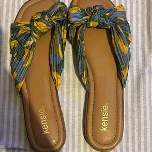 Kensie Floral Bow Slide Sandals - Blue Yellow Green - Size 10